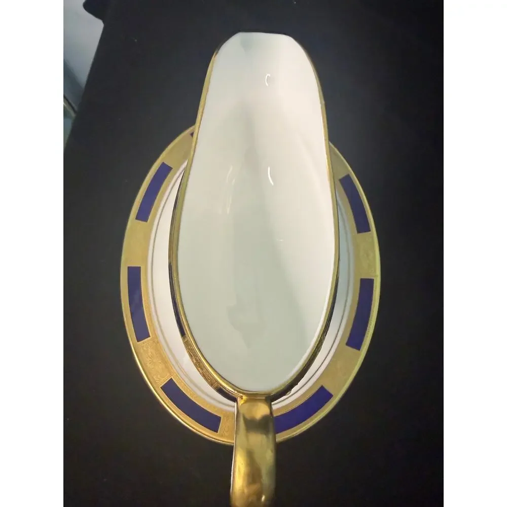 Aynsley Empress gravy boat and plate bone china England